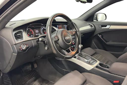 musta Audi A4 2014 kuva 8.