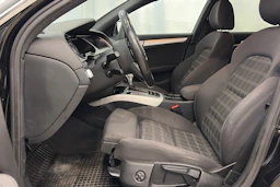 musta Audi A4 2014 kuva 16.