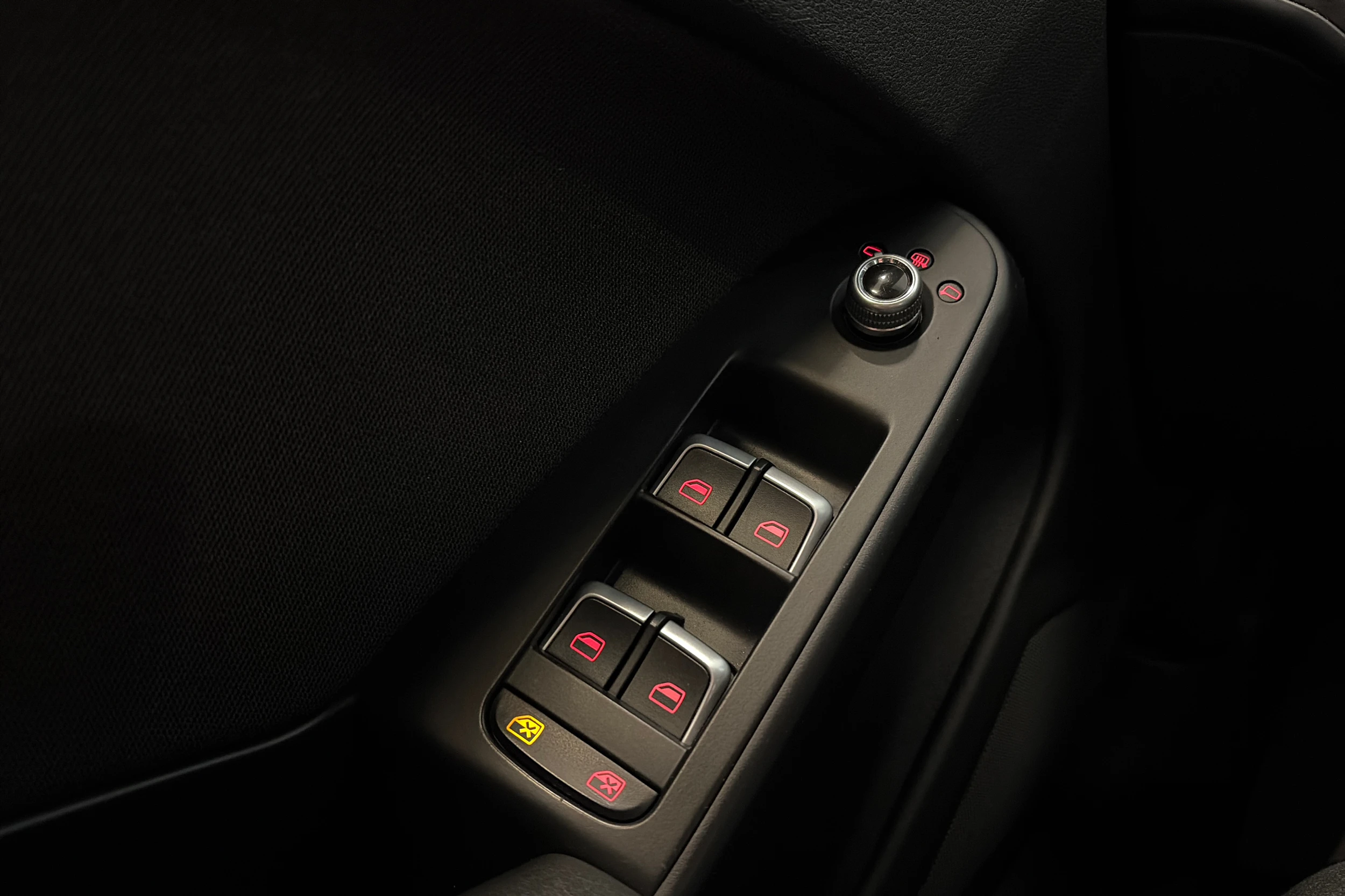 musta Audi A4 2014 kuva 26.