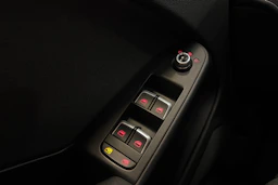 musta Audi A4 2014 kuva 26.