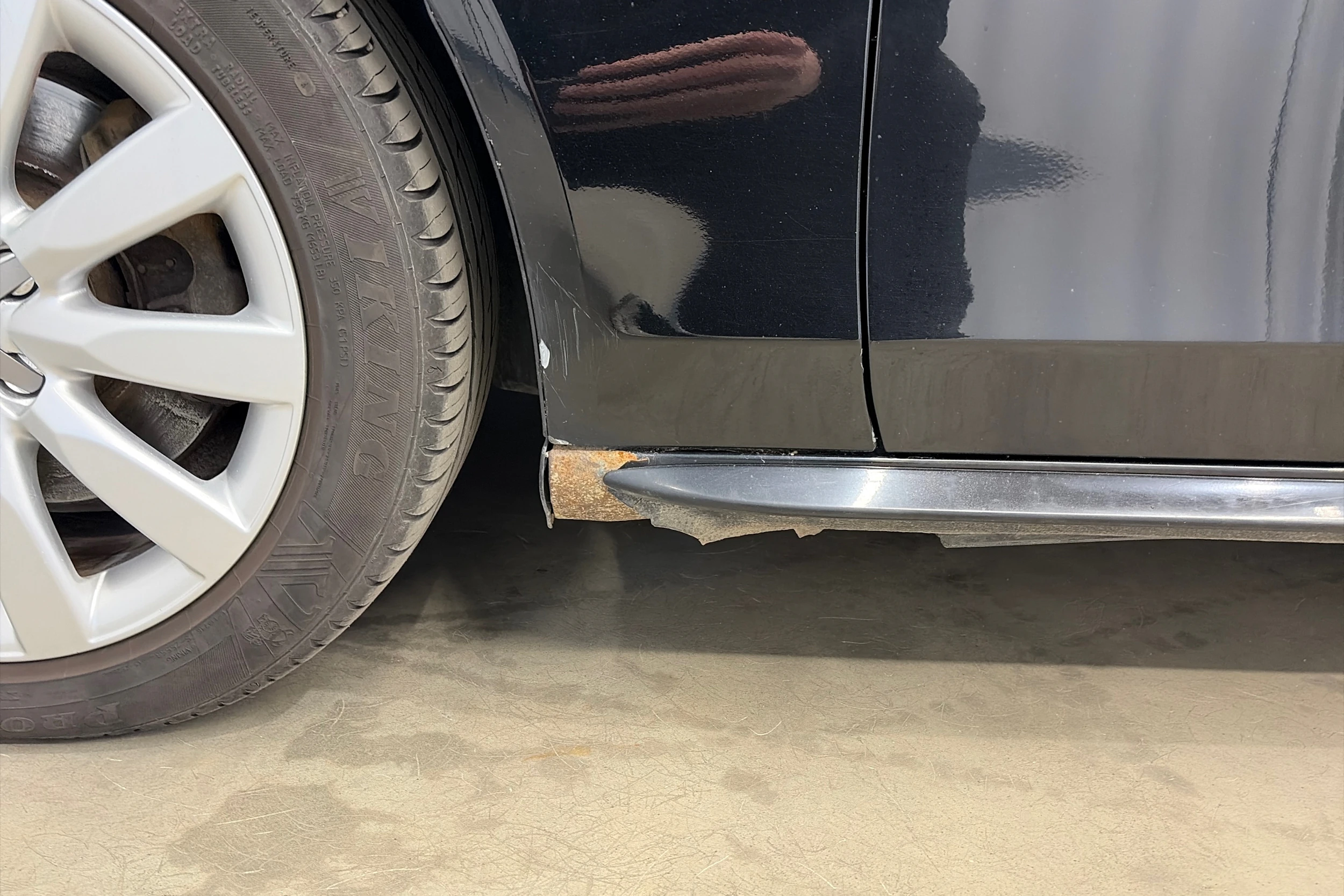 musta Audi A4 2014 kuva 29.