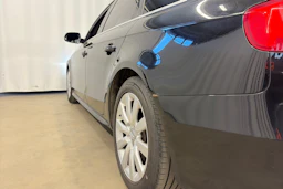 musta Audi A4 2014 kuva 30.