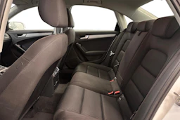 Valkoinen Audi A4 2014 kuva 8.