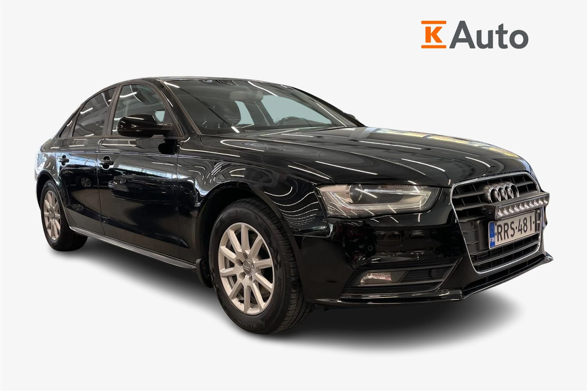 Musta Audi A4 2014 kuva 1.