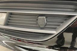 Musta Audi A4 2014 kuva 18.