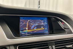 punainen Audi A4 2014 kuva 24.