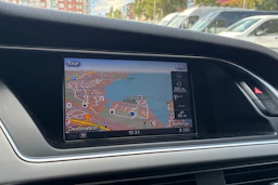 hopea Audi A4 2014 kuva 5.