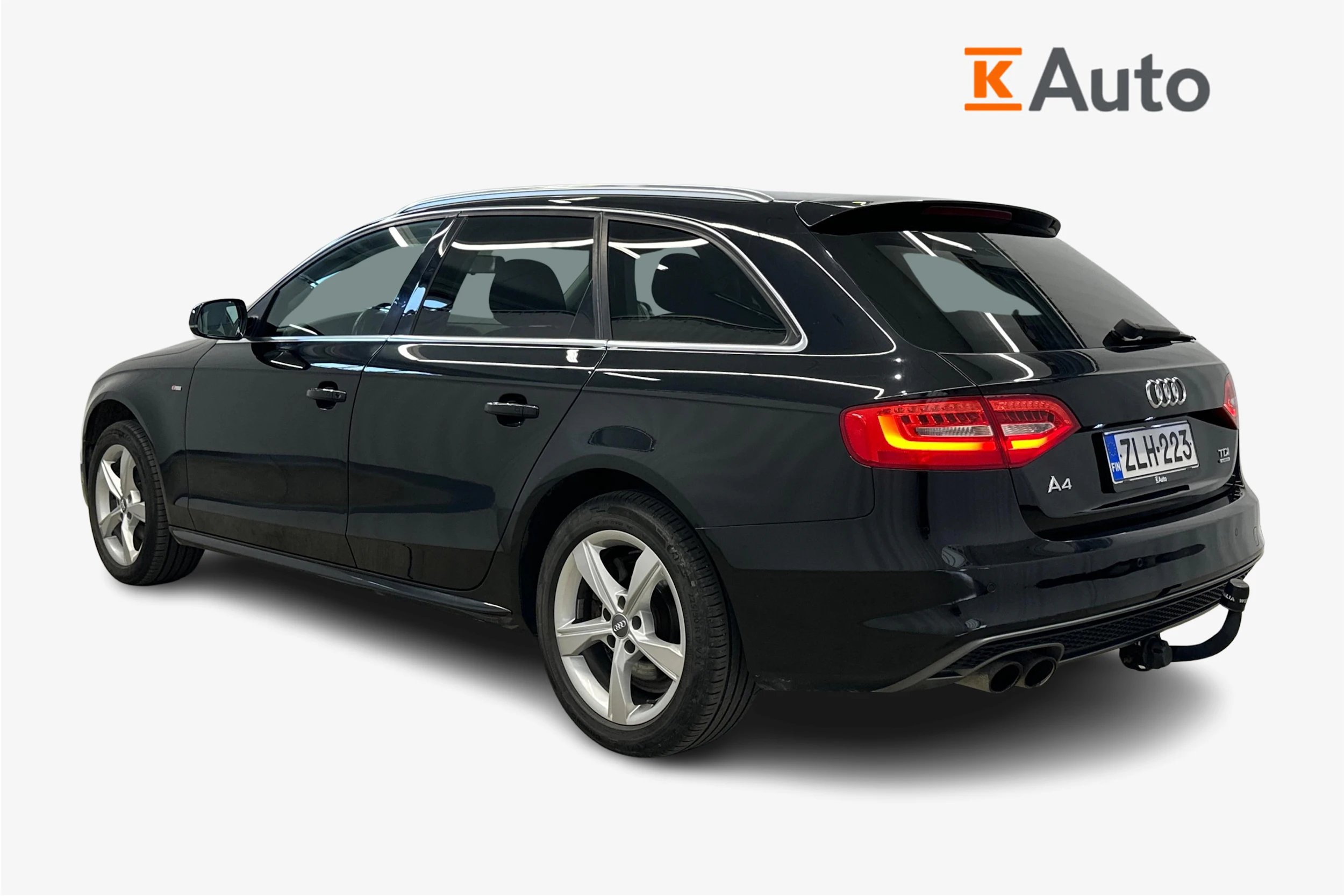 musta Audi A4 2014 kuva 2.