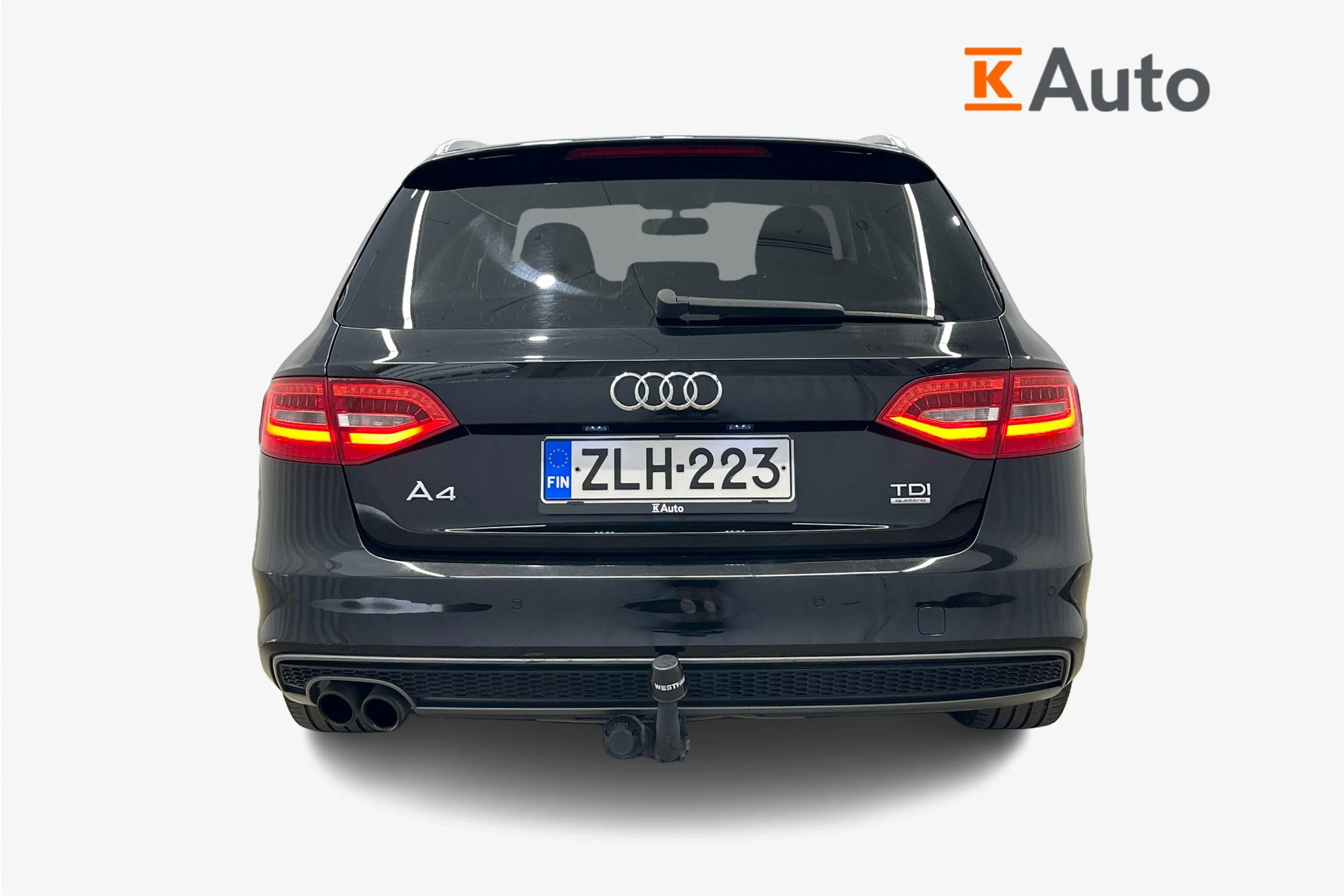 musta Audi A4 2014 kuva 3.