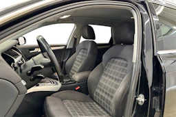musta Audi A4 2014 kuva 6.