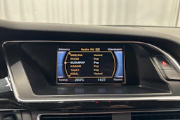 musta Audi A4 2014 kuva 18.