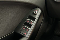 musta Audi A4 2014 kuva 21.