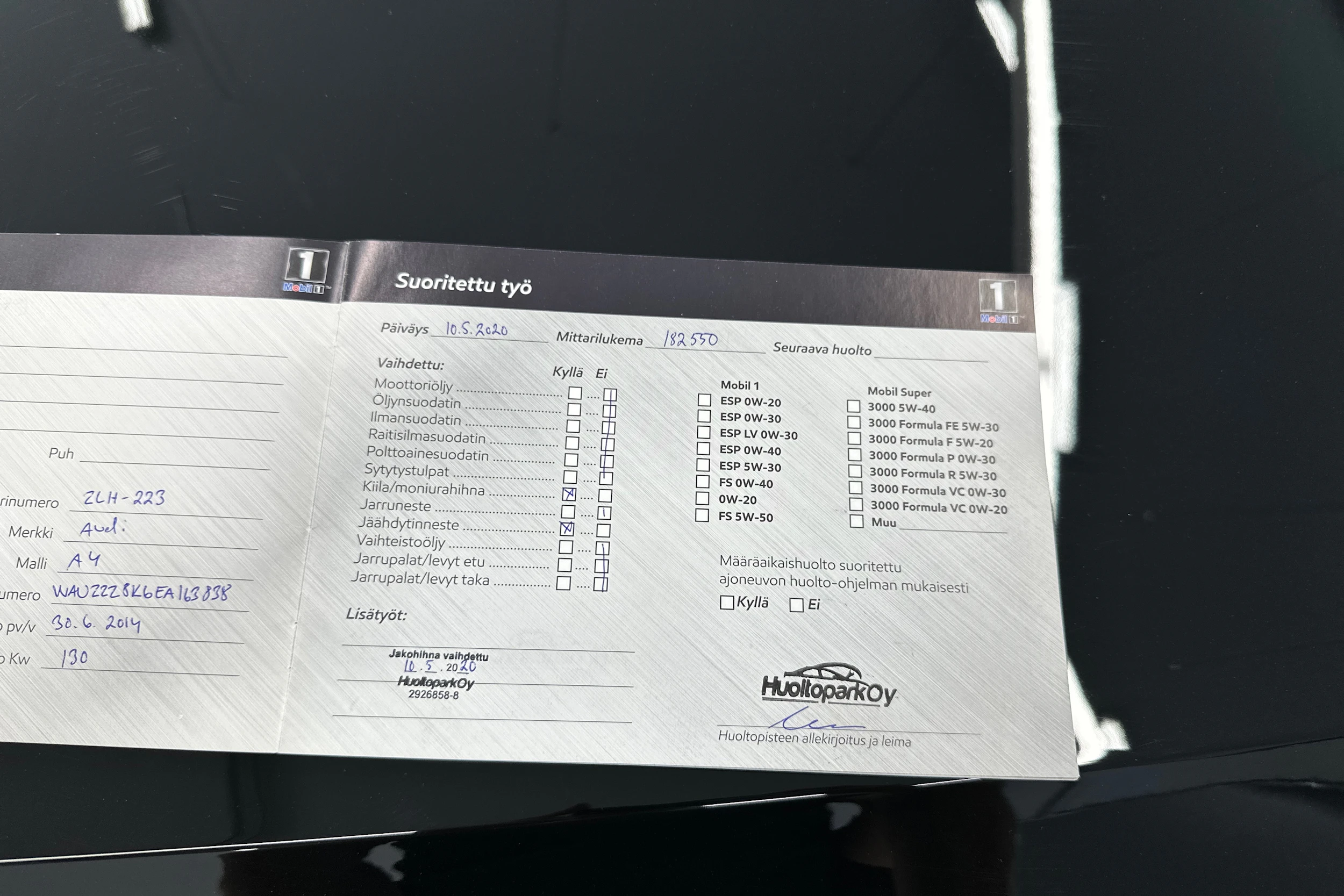 musta Audi A4 2014 kuva 31.