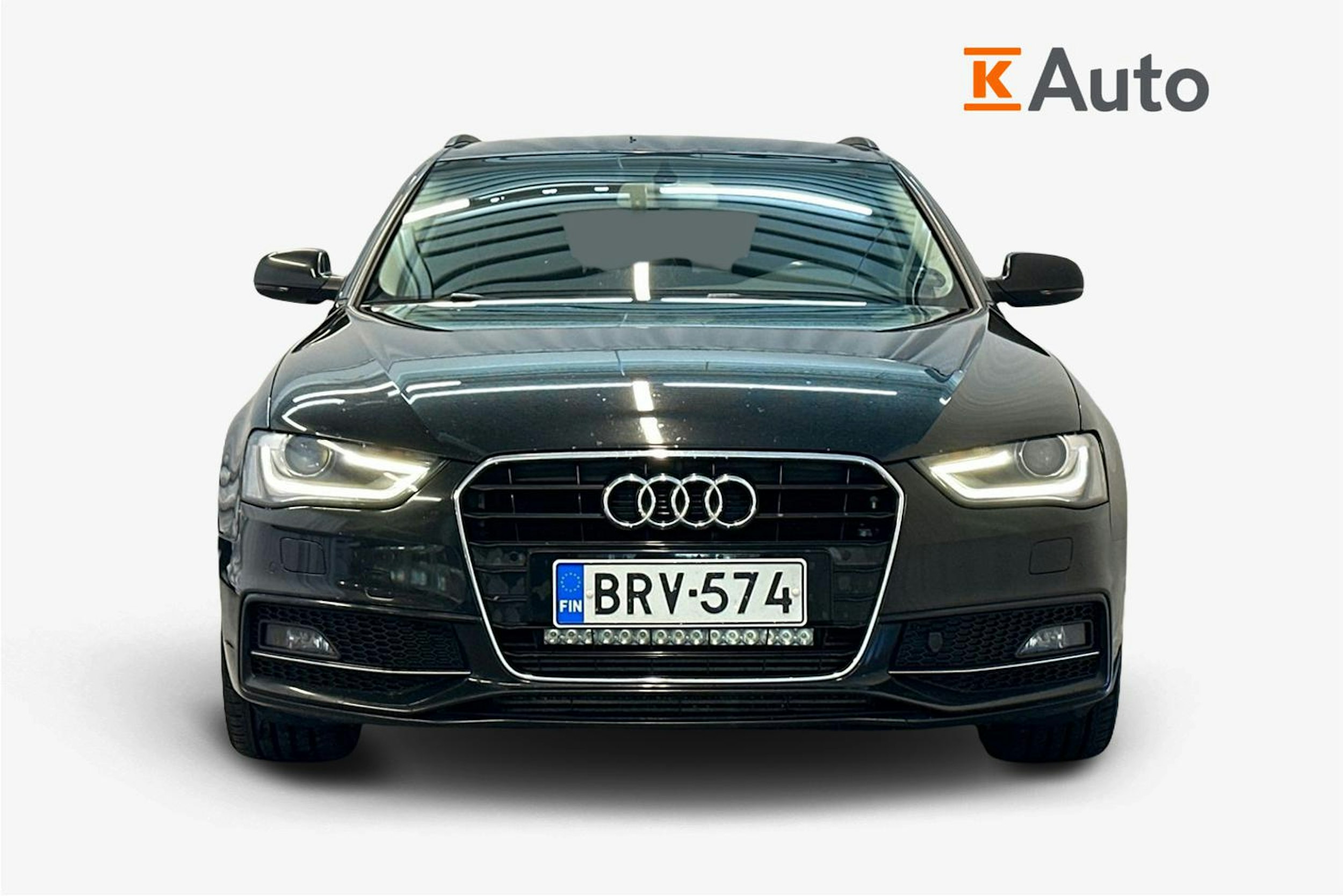 Musta Audi A4 2015 kuva 8.