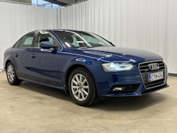 met. sininen Audi A4 2015 kuva 1.