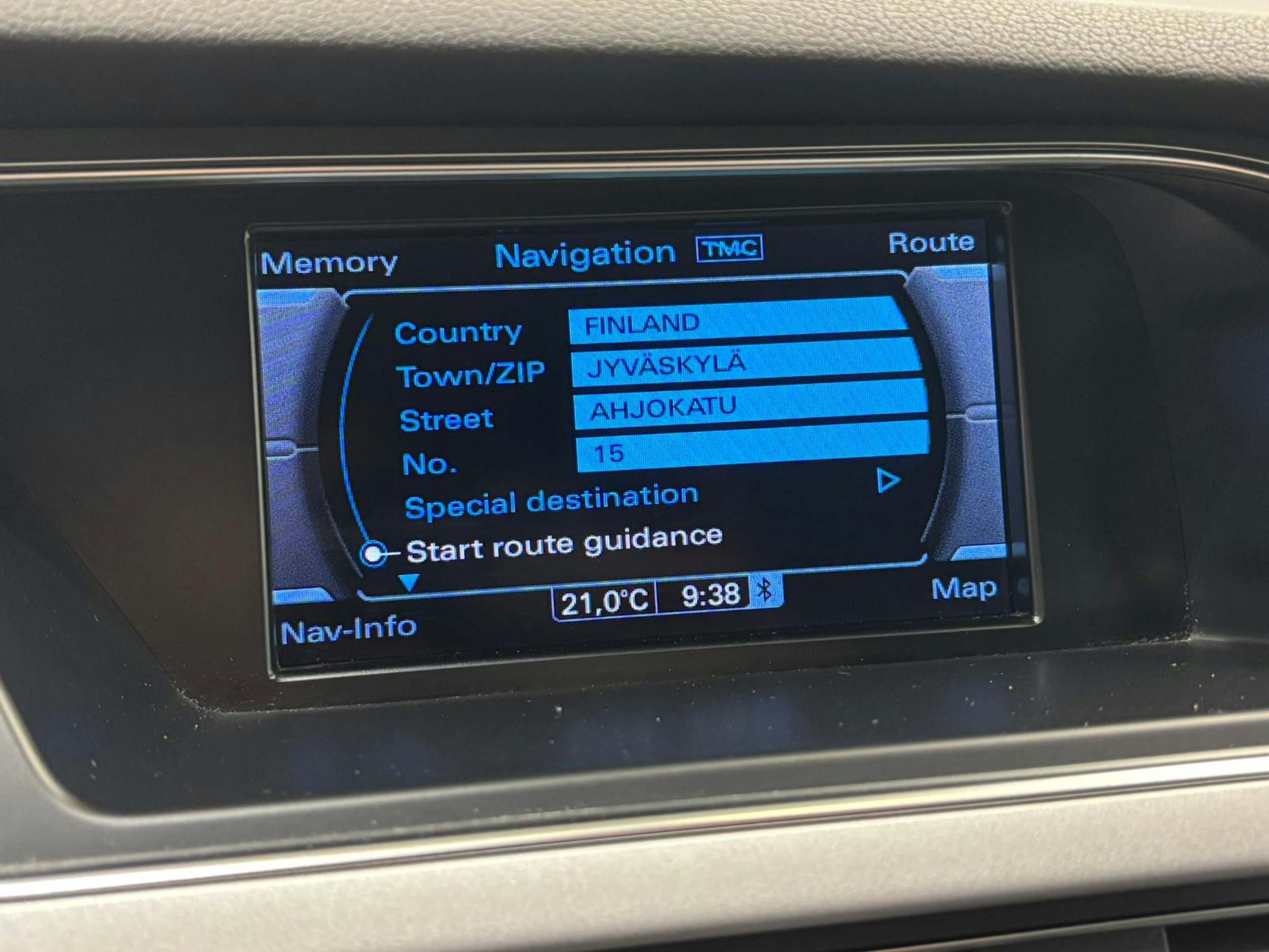 met. sininen Audi A4 2015 kuva 21.