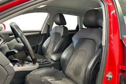 punainen Audi A4 2015 kuva 8.