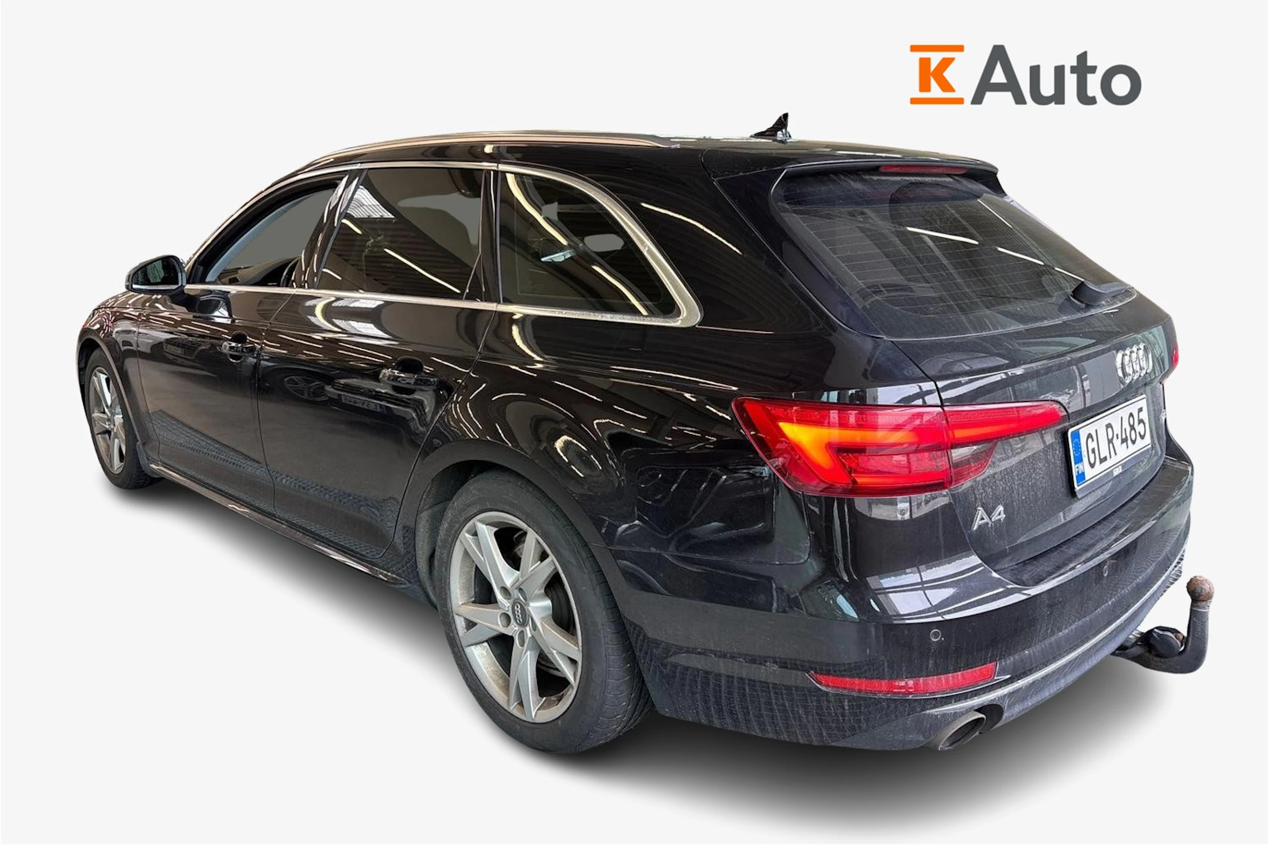 Musta Audi A4 2015 kuva 2.