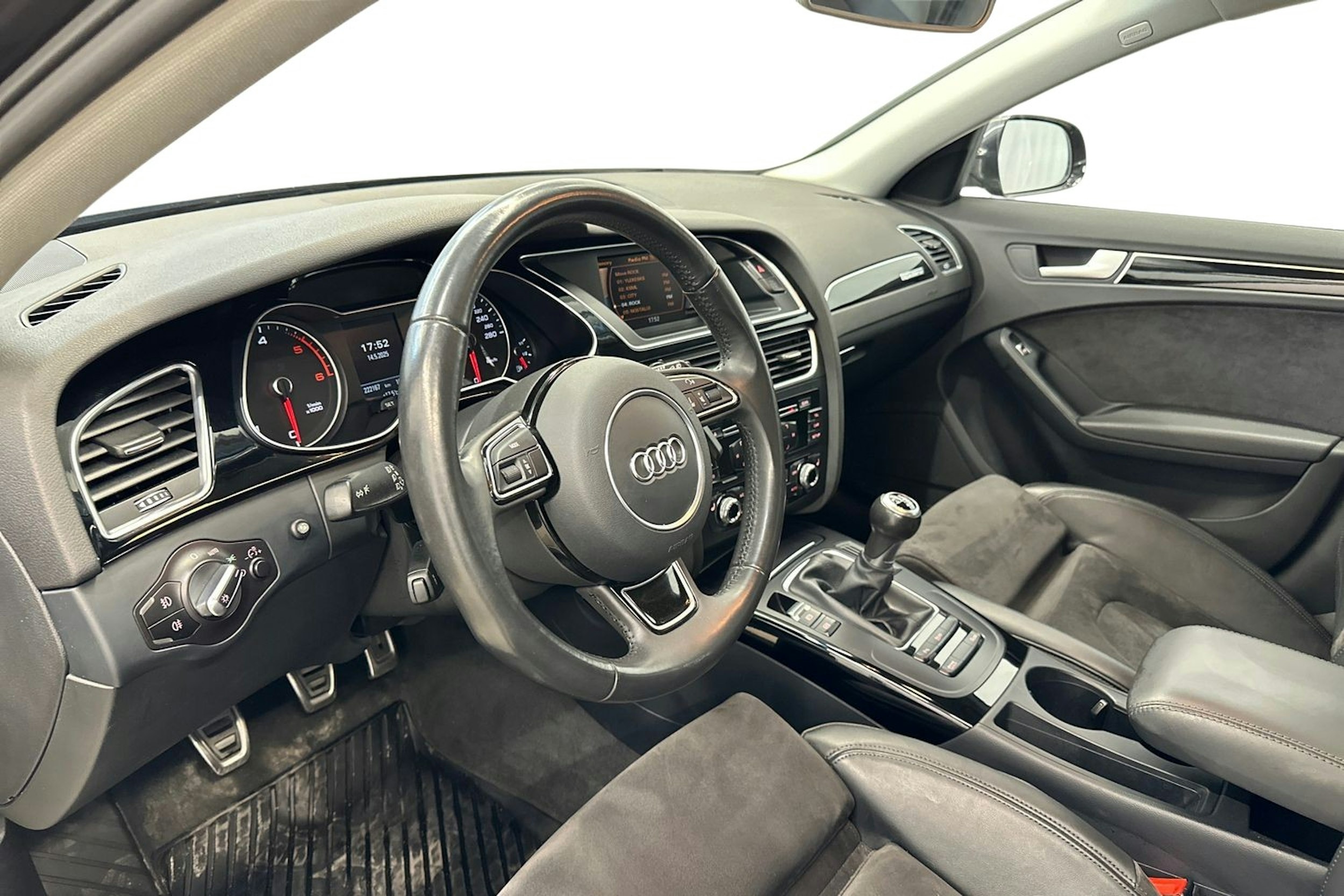 harmaa Audi A4 2015 kuva 7.