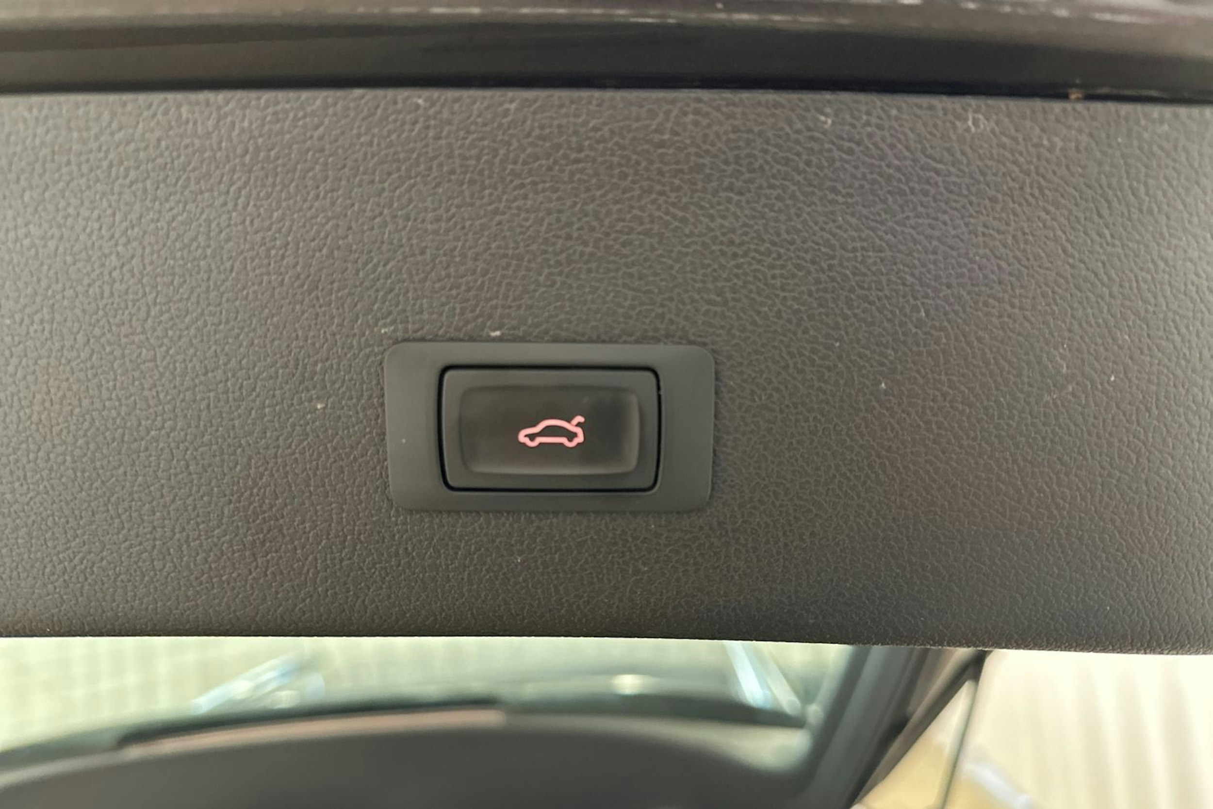 harmaa Audi A4 2015 kuva 23.