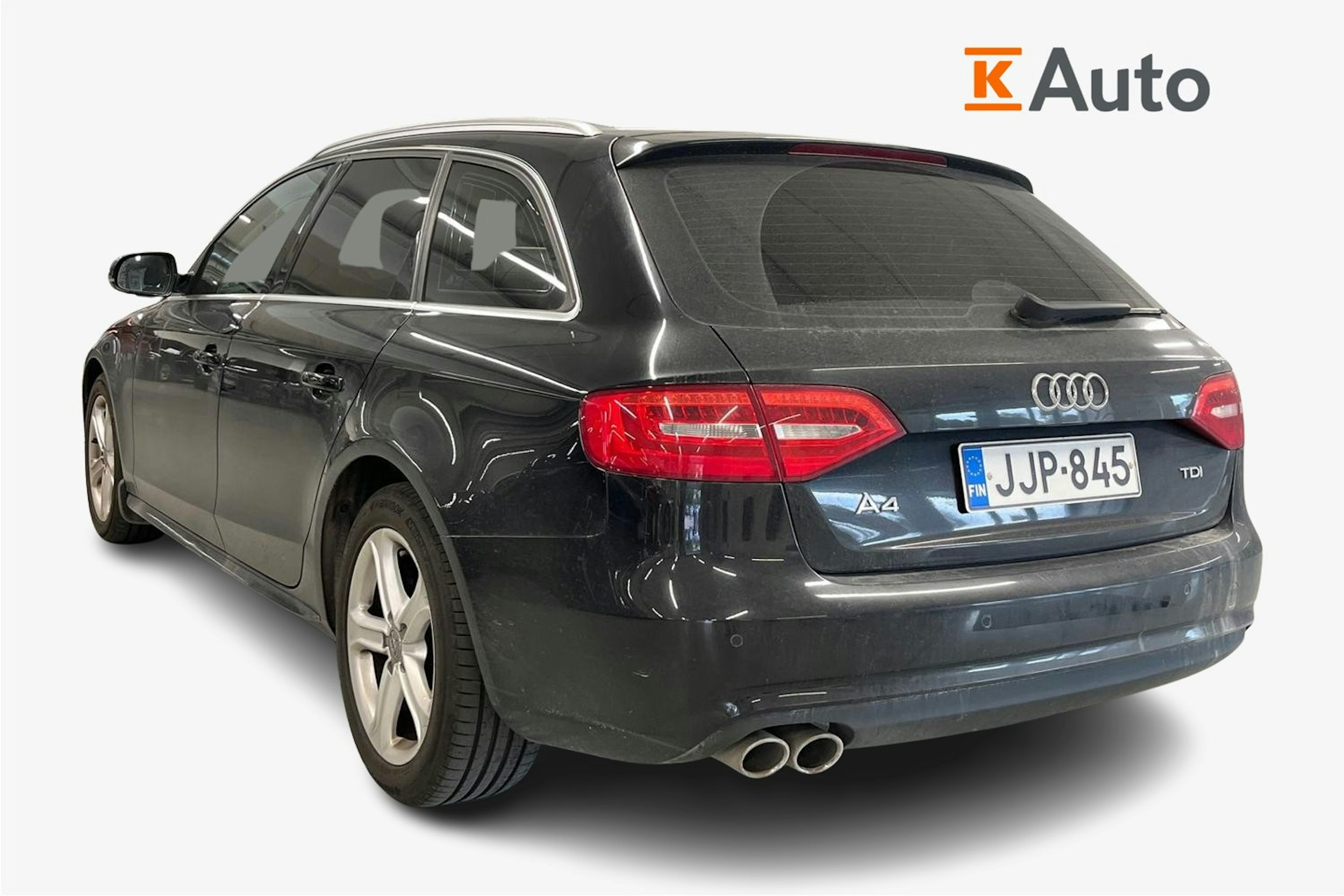 musta Audi A4 2015 kuva 2.