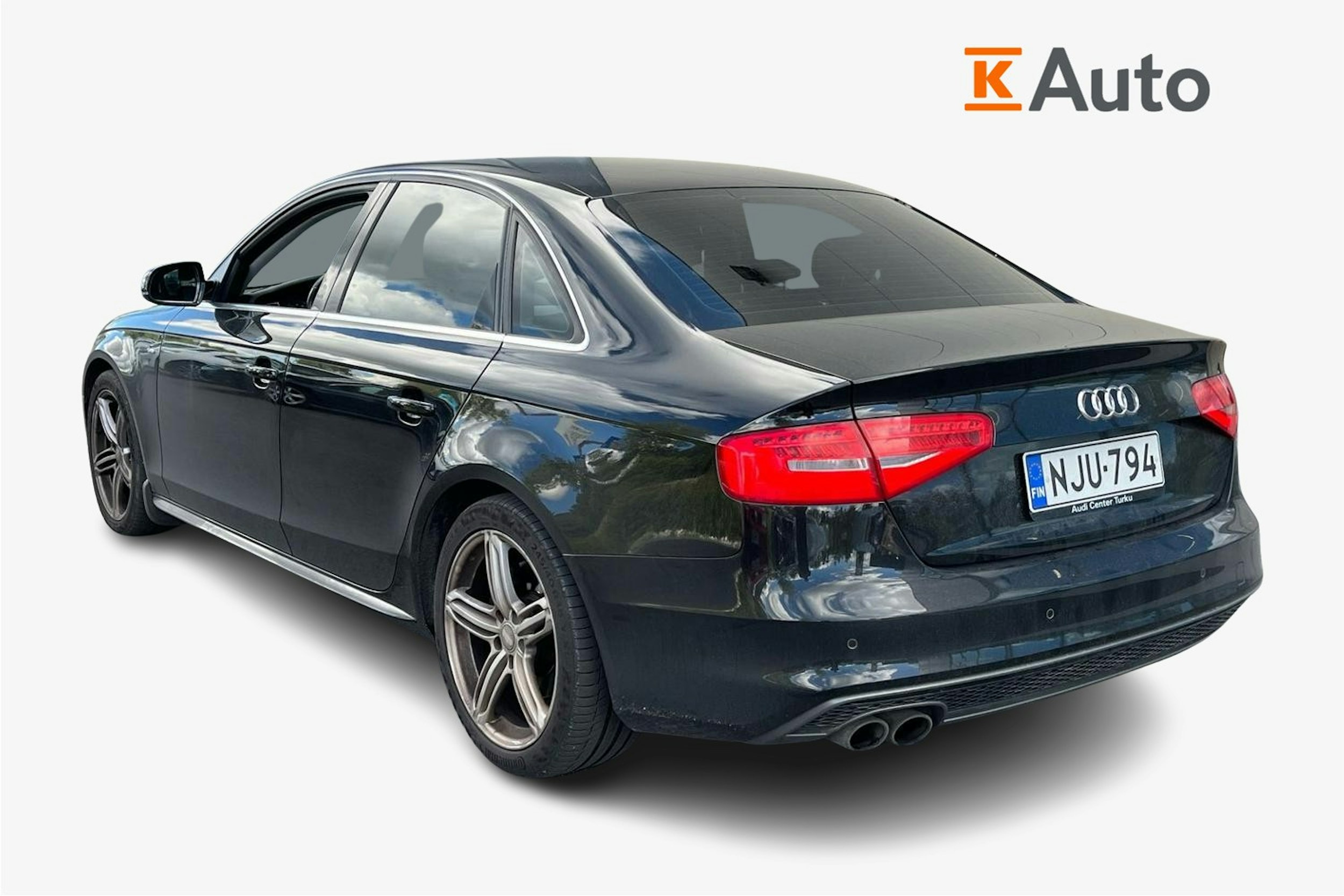 musta Audi A4 2015 kuva 2.