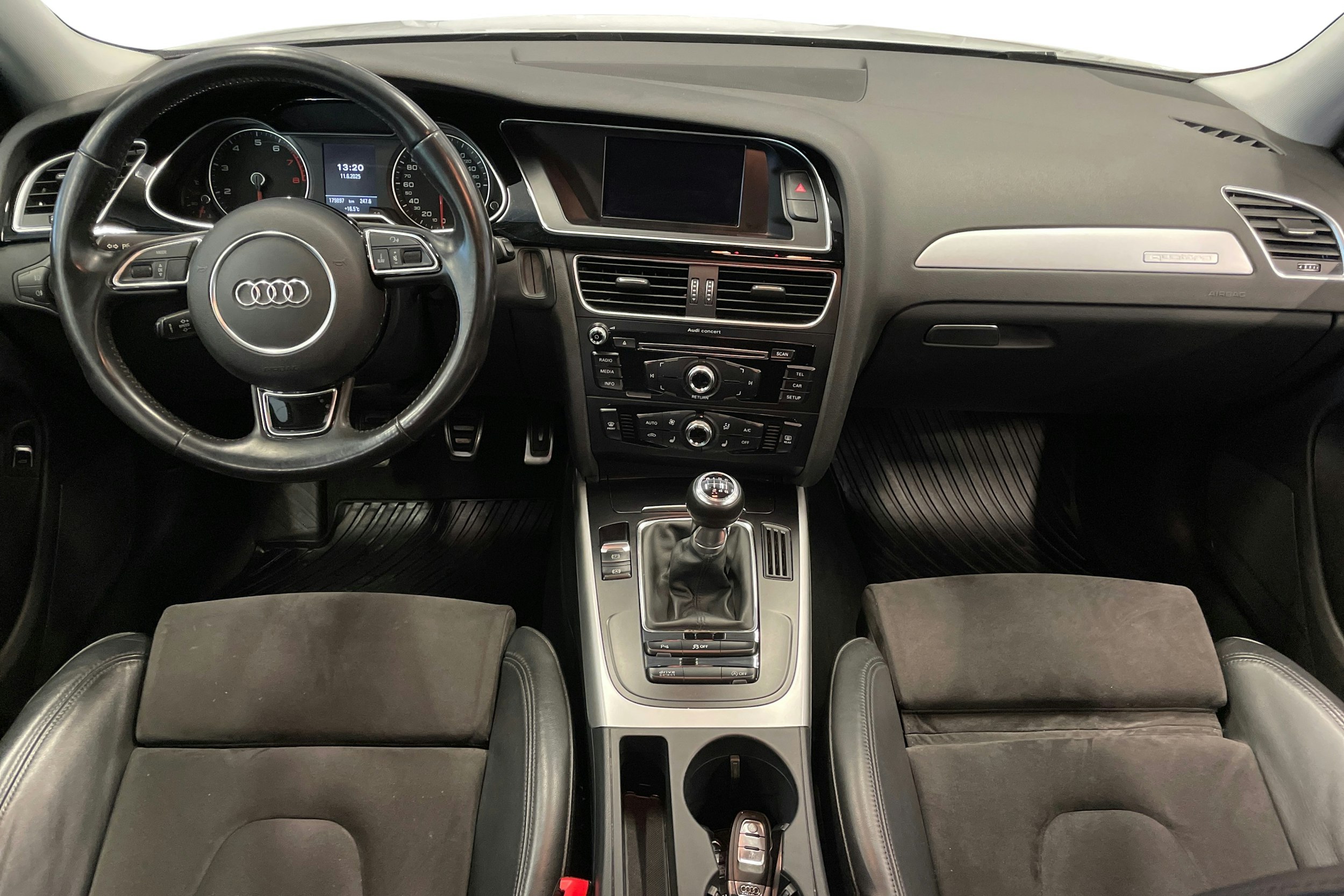 valkoinen Audi A4 2015 kuva 9.