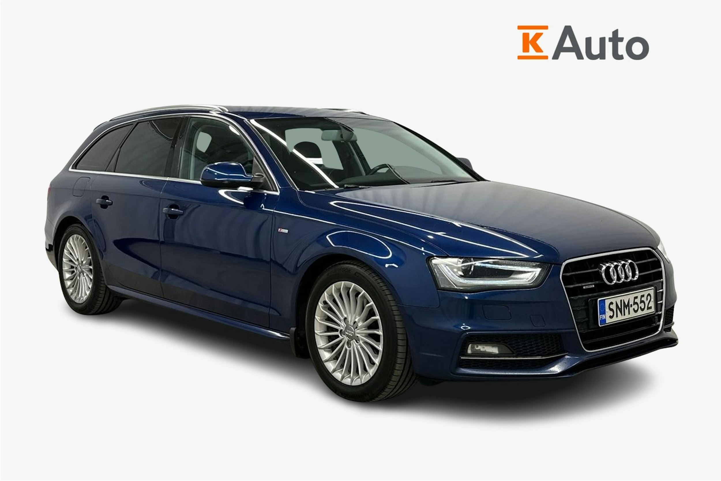 met. sininen Audi A4 2015 kuva 1.