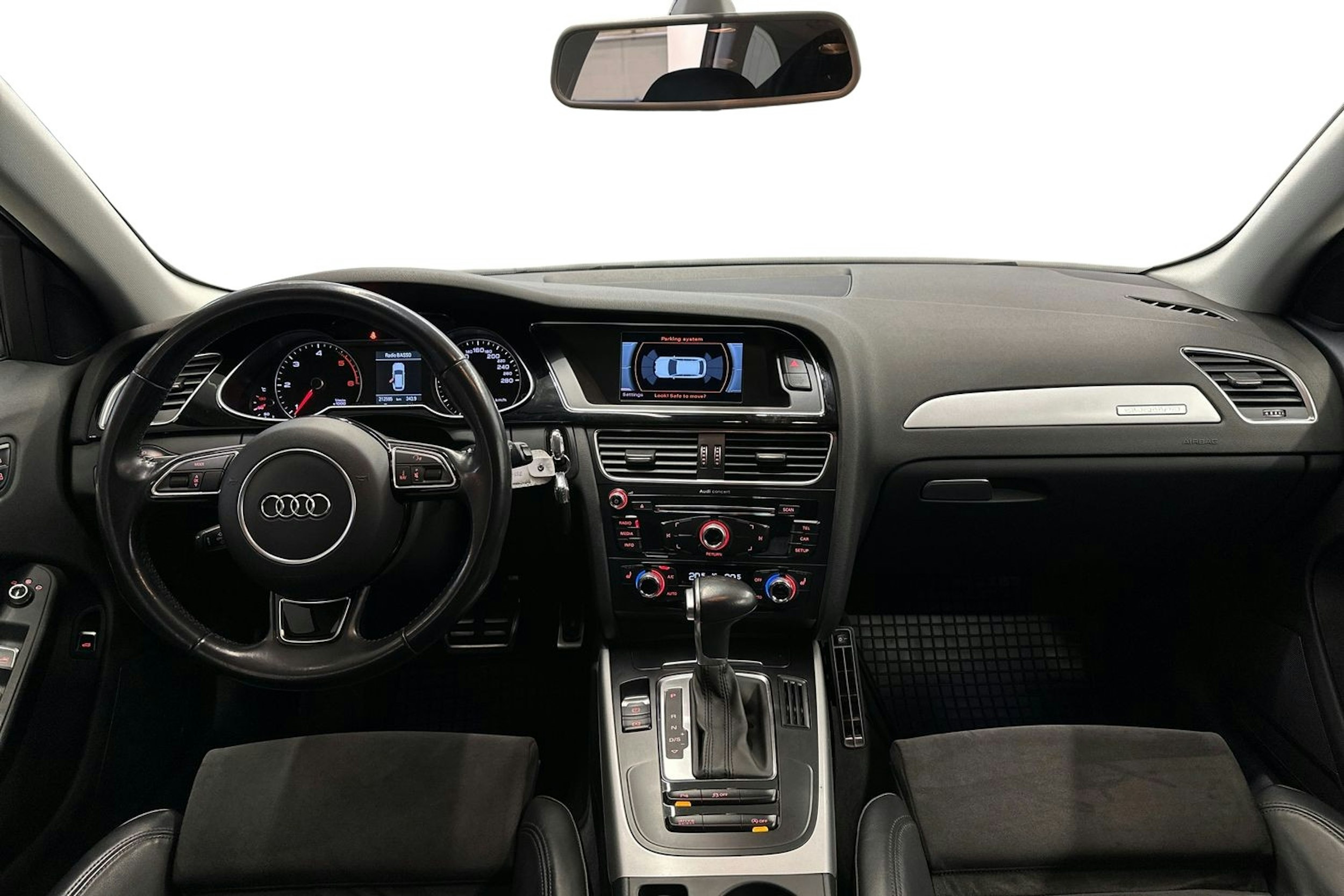 met. sininen Audi A4 2015 kuva 9.