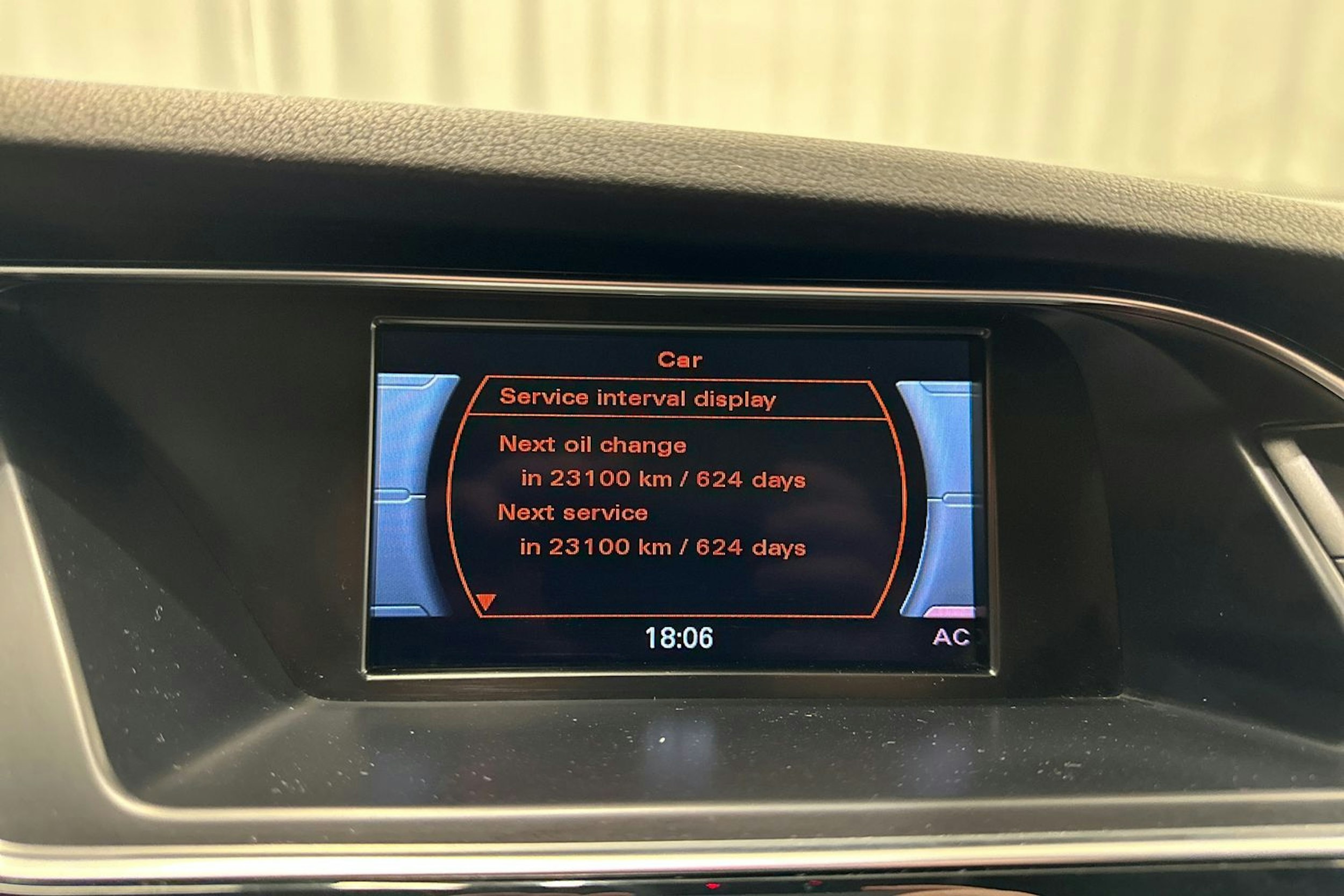 met. sininen Audi A4 2015 kuva 20.
