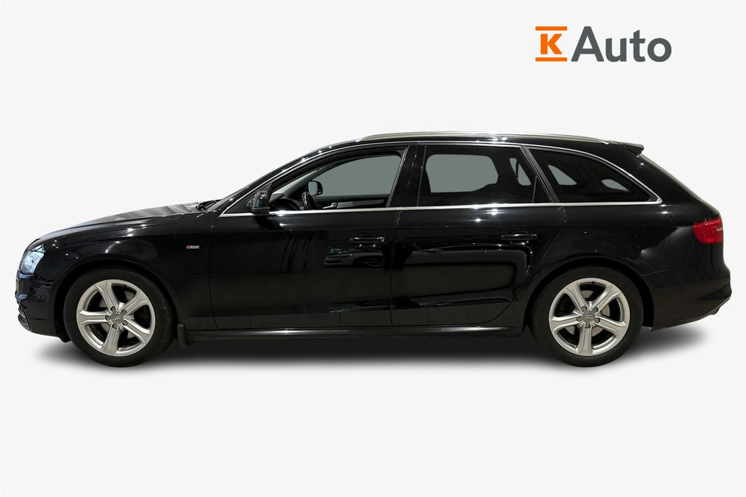 musta Audi A4 2015 kuva 6.