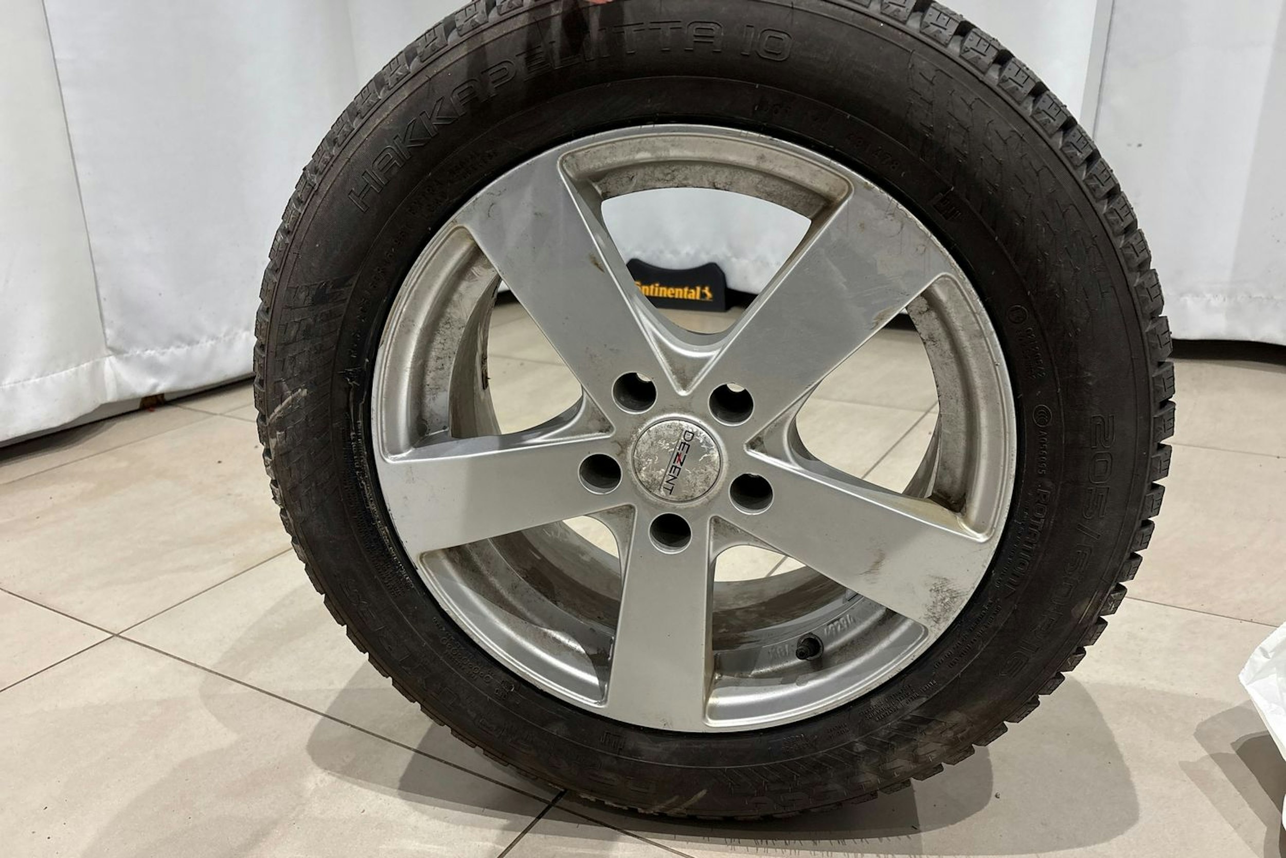 musta Audi A4 2015 kuva 17.