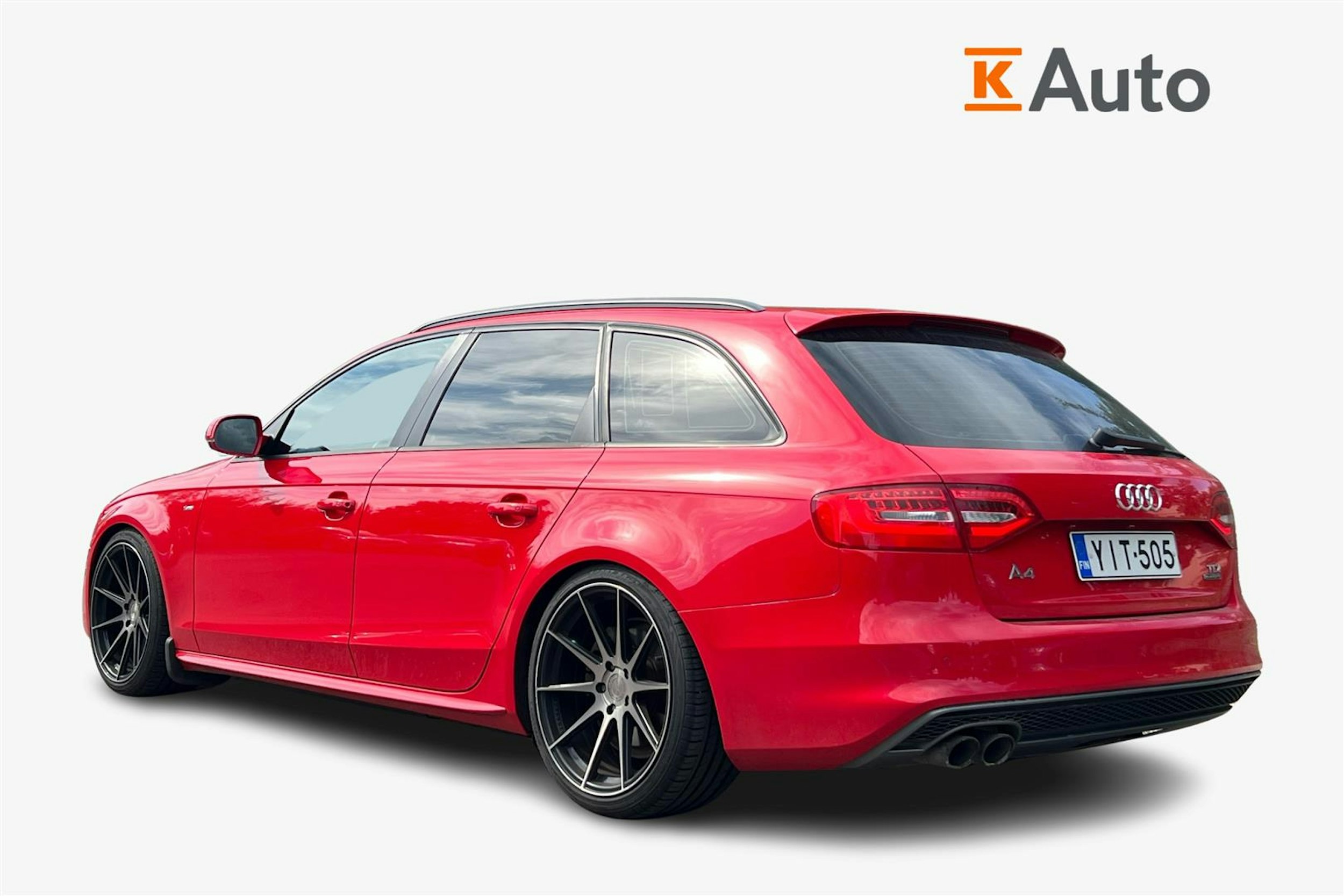 punainen Audi A4 2015 kuva 2.