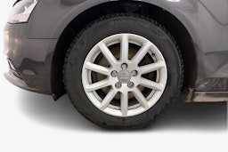 harmaa Audi A4 2015 kuva 11.