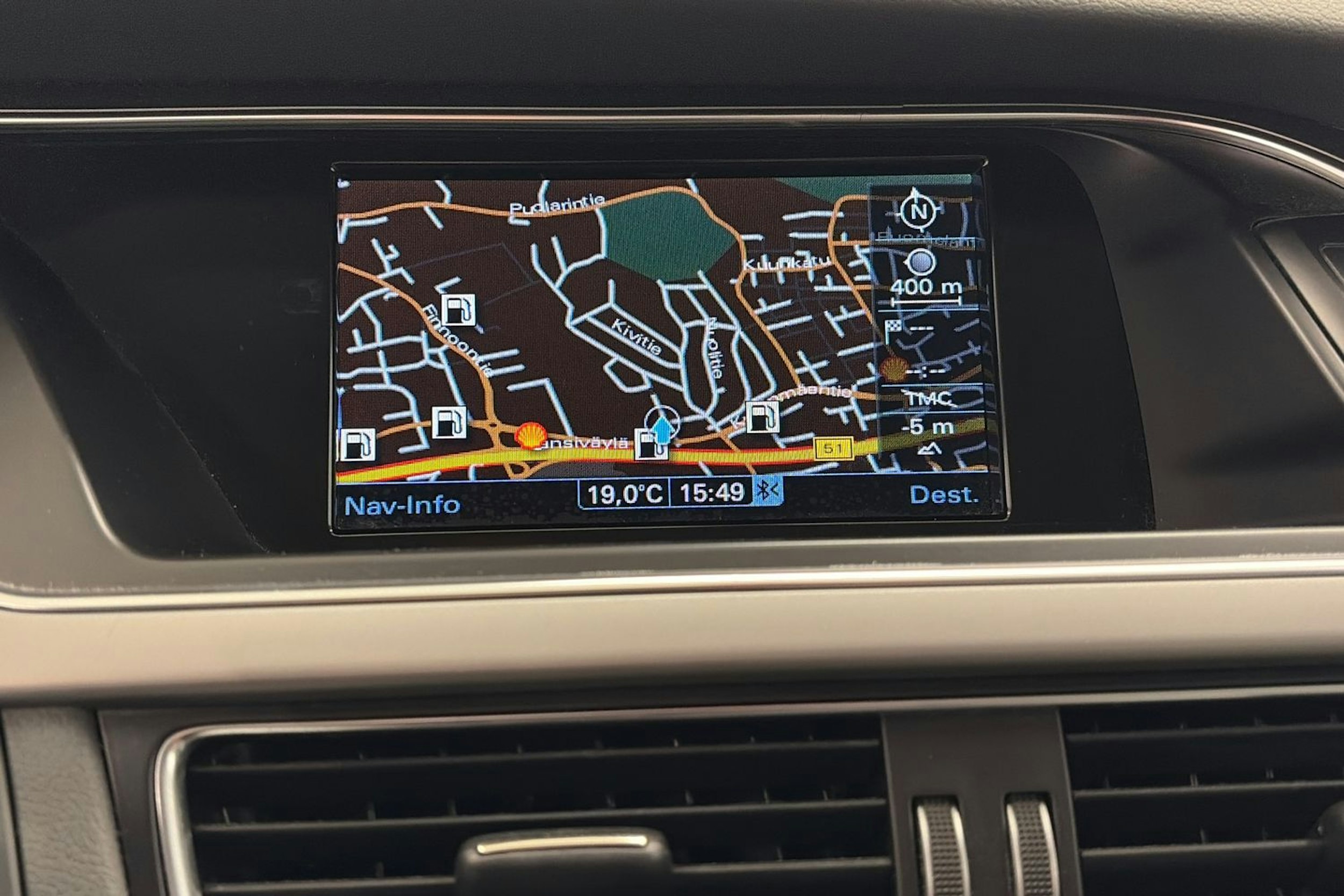 harmaa Audi A4 2015 kuva 21.