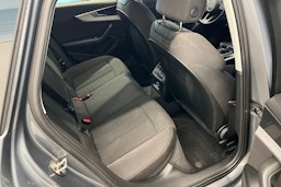 harmaa Audi A4 2016 kuva 15.