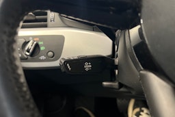 harmaa Audi A4 2016 kuva 19.