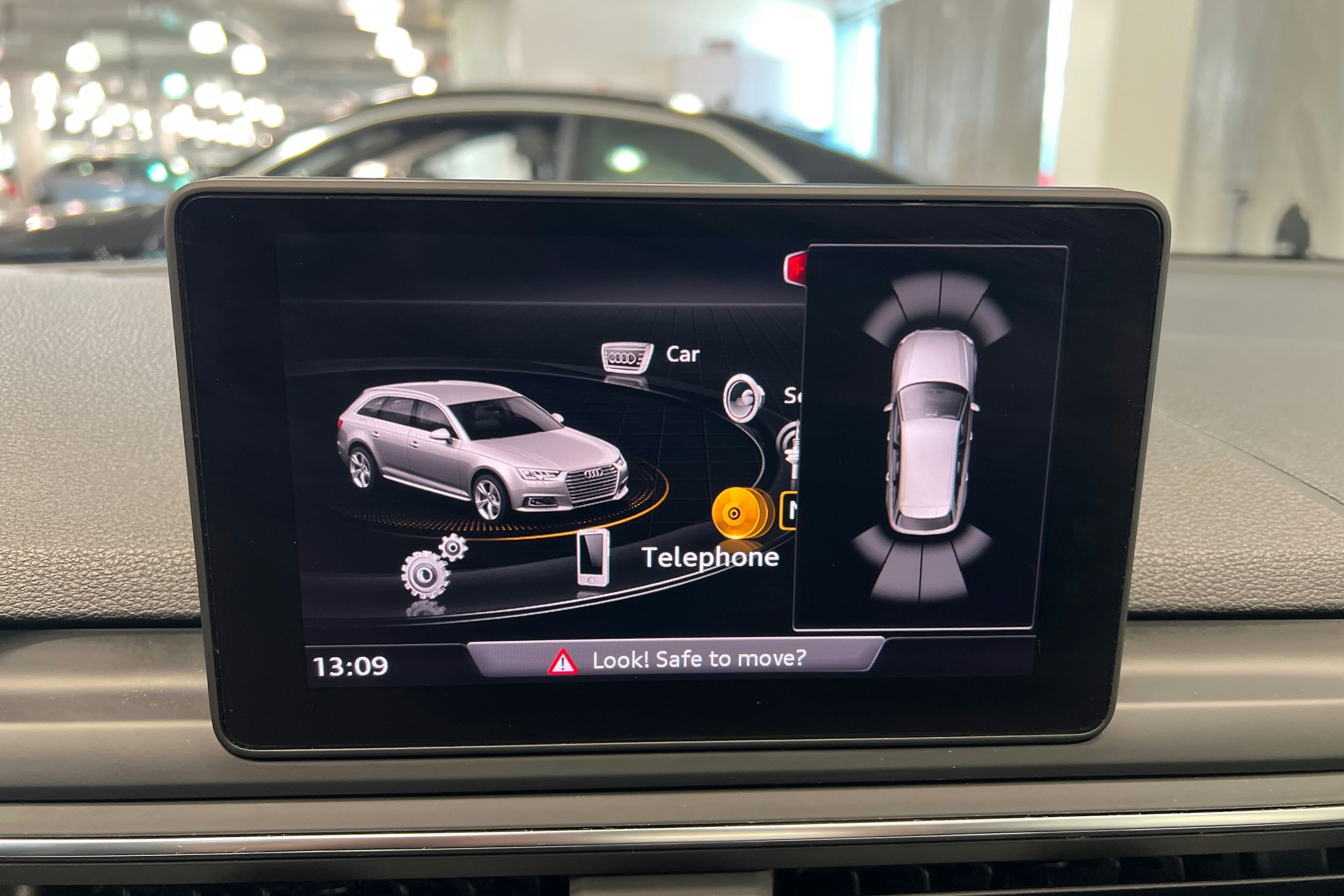 harmaa Audi A4 2016 kuva 22.