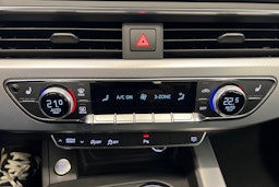 harmaa Audi A4 2016 kuva 23.