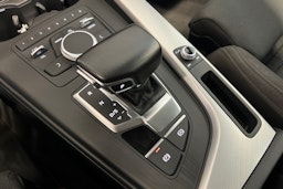 harmaa Audi A4 2016 kuva 24.