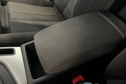 harmaa Audi A4 2016 kuva 25.