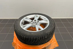 Sininen Audi A4 2016 kuva 10.