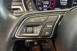 Sininen Audi A4 2016 kuva 14.