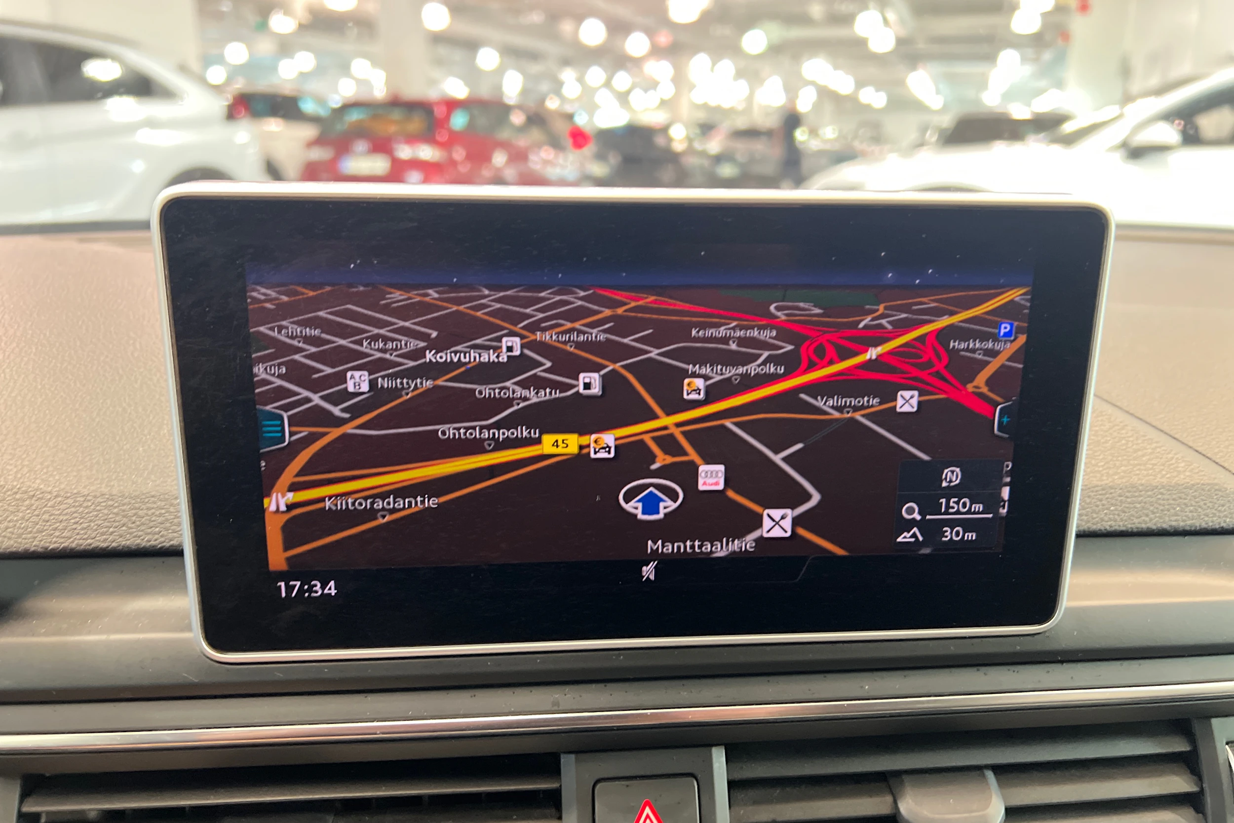 Sininen Audi A4 2016 kuva 23.