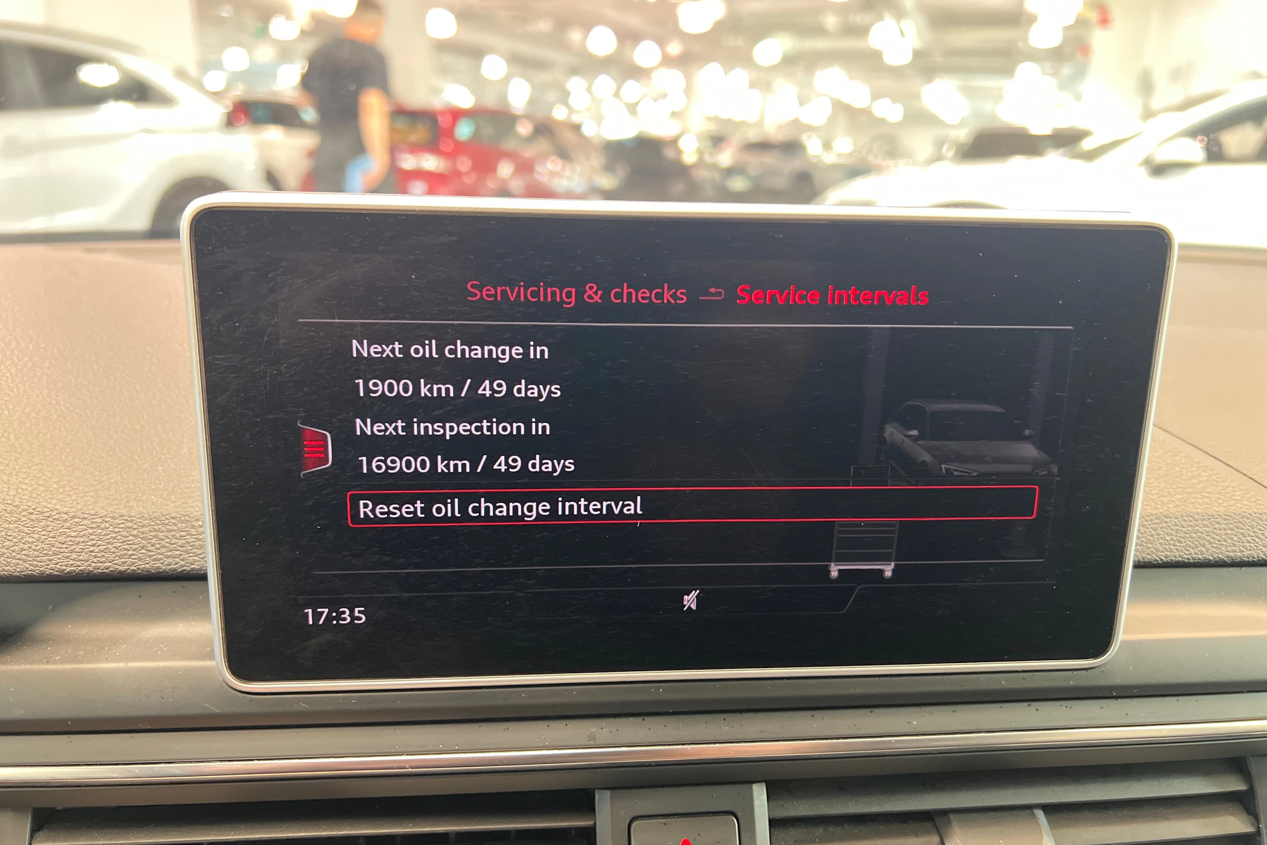 Sininen Audi A4 2016 kuva 24.