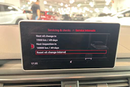Sininen Audi A4 2016 kuva 24.