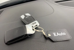 valkoinen Audi A4 2016 kuva 27.