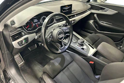 musta Audi A4 2016 kuva 3.