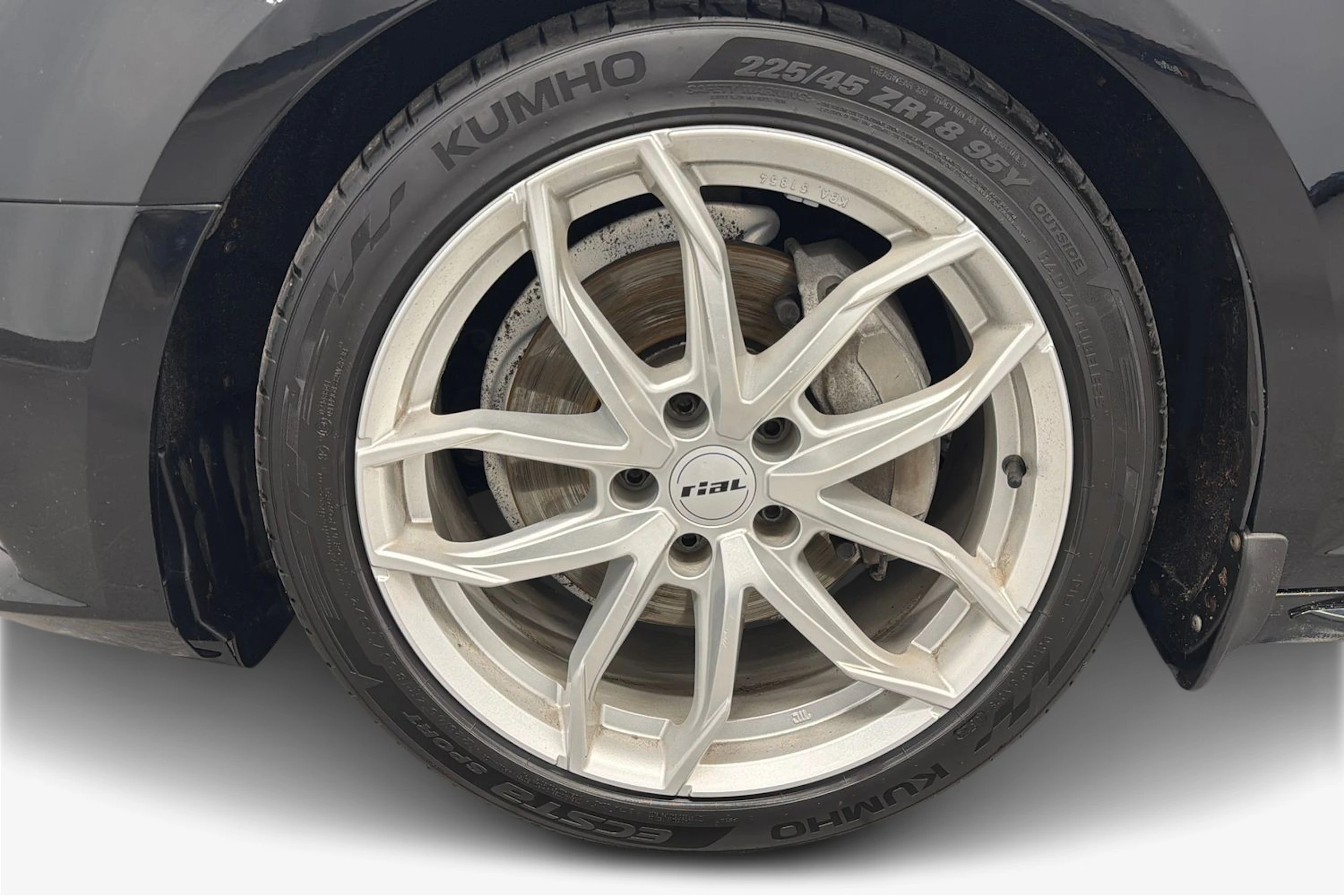 musta Audi A4 2016 kuva 9.