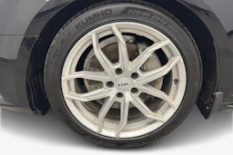 musta Audi A4 2016 kuva 9.